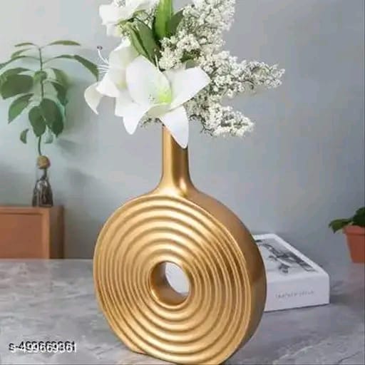 Trendy Vases