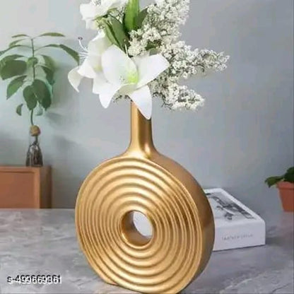 Trendy Vases